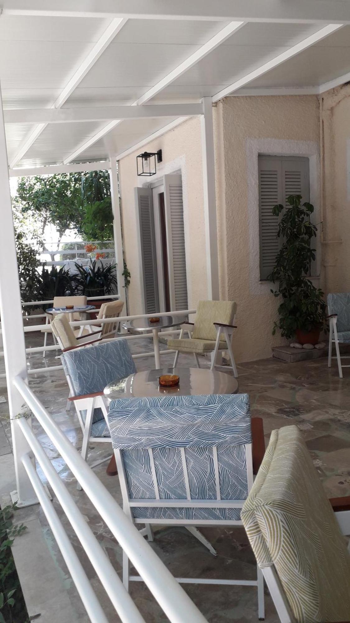 تولو Pension Alkistis المظهر الخارجي الصورة